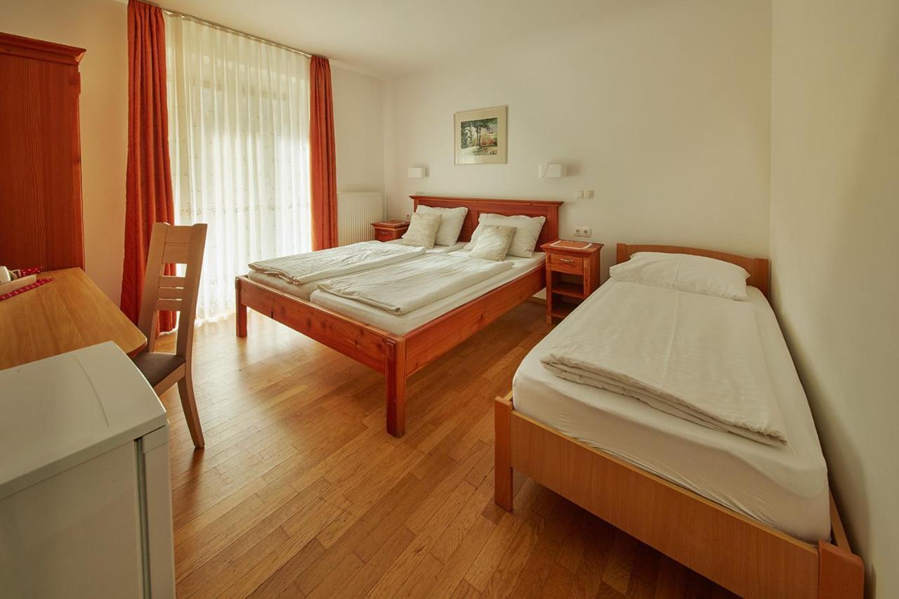 Rute Hotel And Apartments Kranjska Gora Kültér fotó
