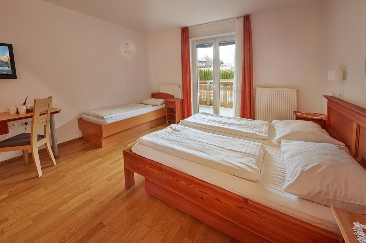 Rute Hotel And Apartments Kranjska Gora Kültér fotó