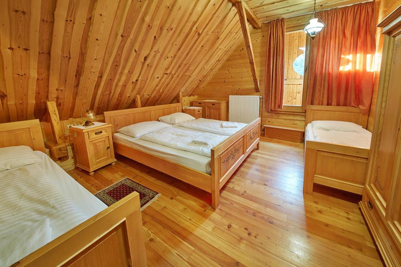 Rute Hotel And Apartments Kranjska Gora Kültér fotó